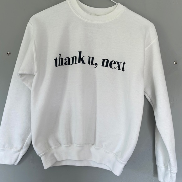 Ariana Grande Pullover Sweatshirt - Picture 1 of 9
